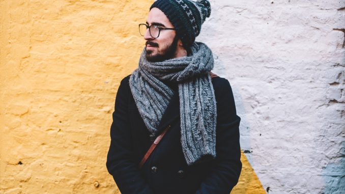 Halstørklæder til mænd - Stribede, smarte fede halstørklæder i strik - Nextfashion